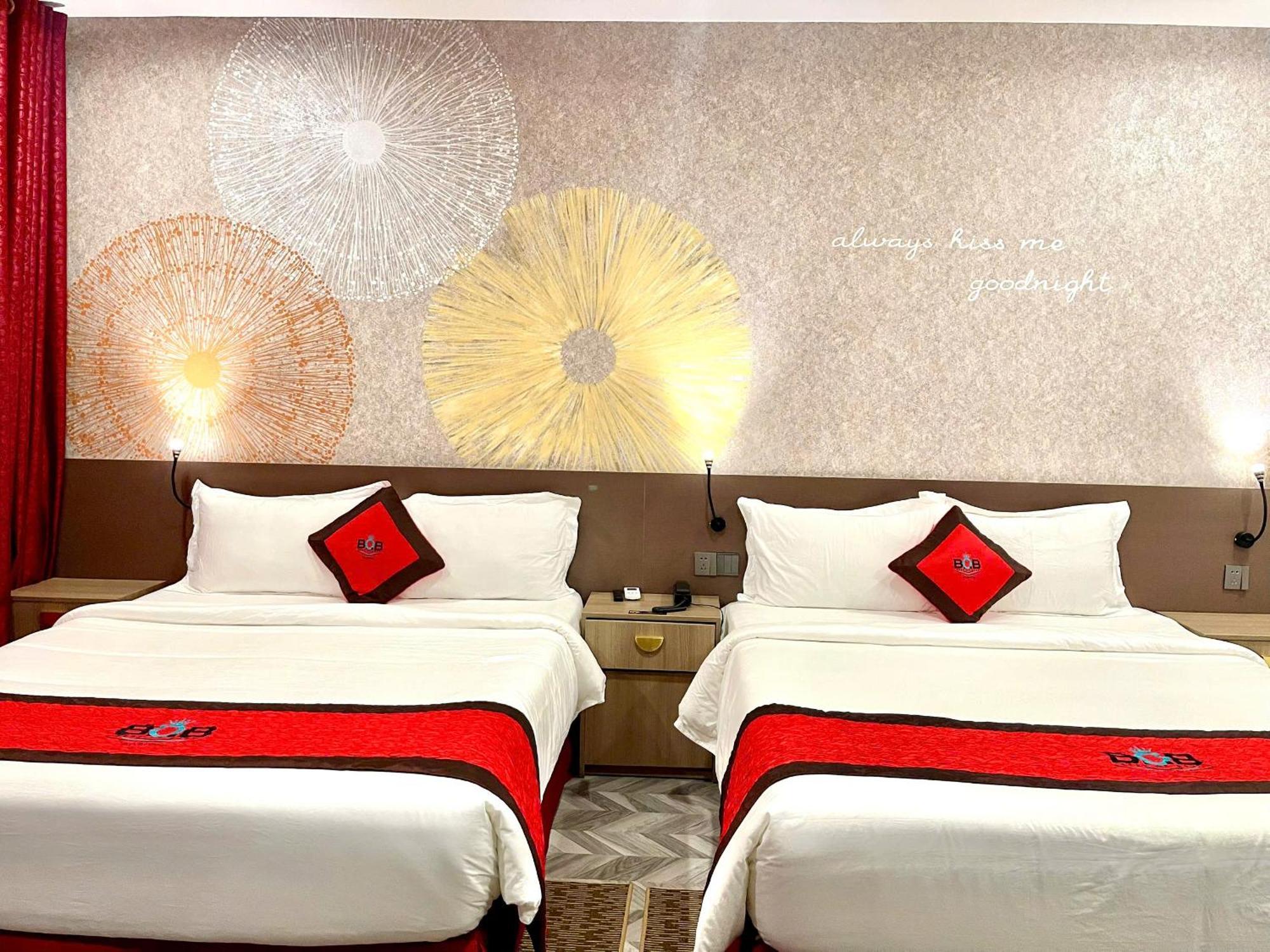 Hotel B.o.b 3*