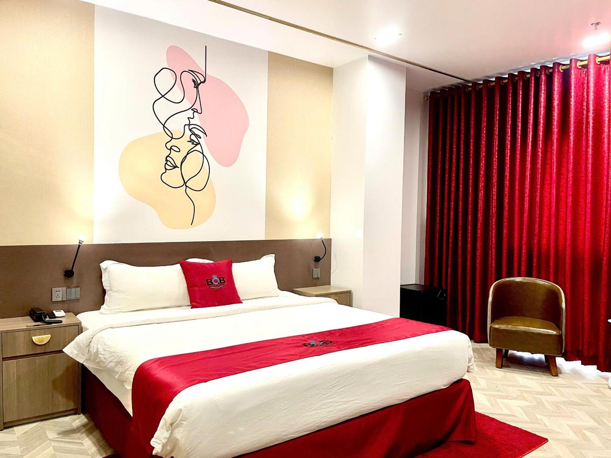 Hotel B.o.b